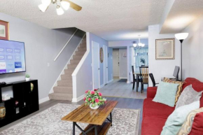 Cozy 3-Bed Athens Getaway, Right Near UGA!